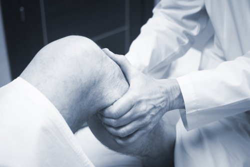 Common Leg Injuries From Car Accidents and What to Do Next - Crosley Law